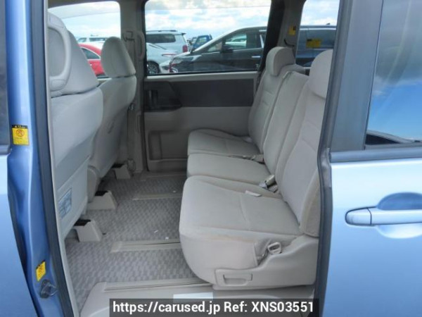 Used 2009 AT toyota noah ZRR70G Image[18]