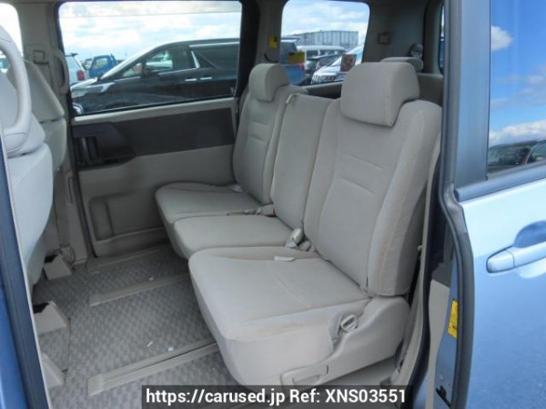Used 2009 AT toyota noah ZRR70G Image[19]
