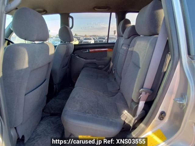 Buy Used 2006 Toyota Land Cruiser Prado GRJ120W (XNS03555