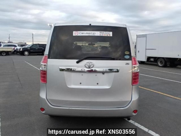 Used 2008 AT toyota noah ZRR70G Image[5]