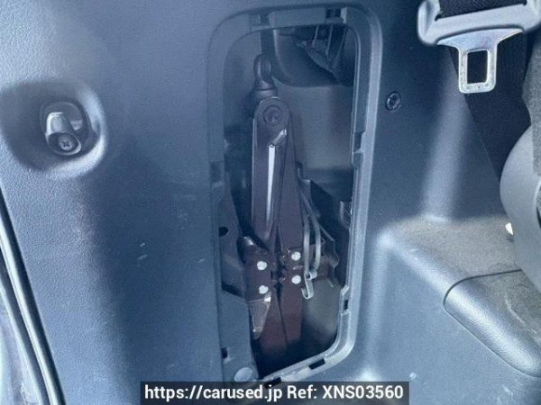 Used 2013 AT toyota noah ZRR70G Image[47]