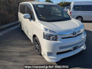 Toyota Voxy ZRR70W
