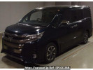 Toyota Noah ZRR80W