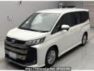 Toyota Noah ZWR90W