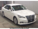 Toyota Crown Hybrid AWS210