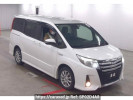 Toyota Noah ZWR80W