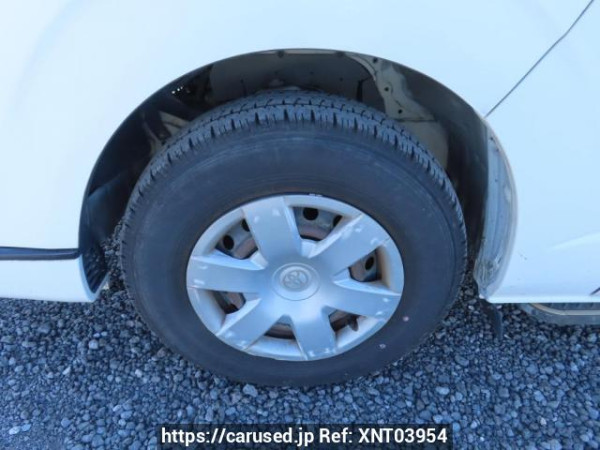 Used 2005 AT toyota regiusace-van TRH200K Image[31]