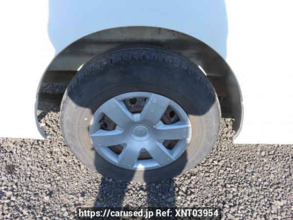 Used 2005 AT toyota regiusace-van TRH200K Image[32]