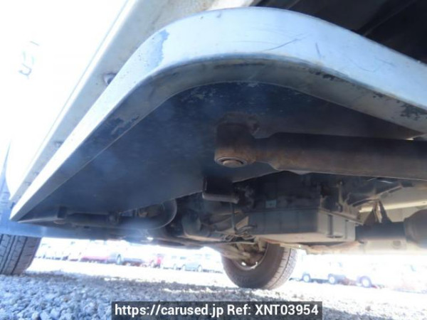 Used 2005 AT toyota regiusace-van TRH200K Image[37]
