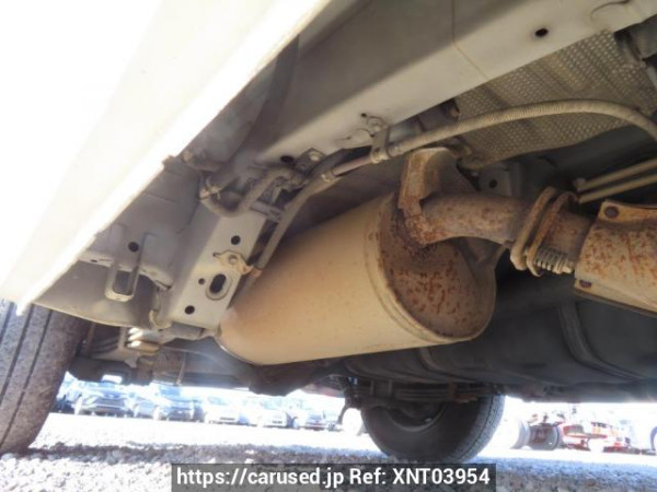 Used 2005 AT toyota regiusace-van TRH200K Image[38]