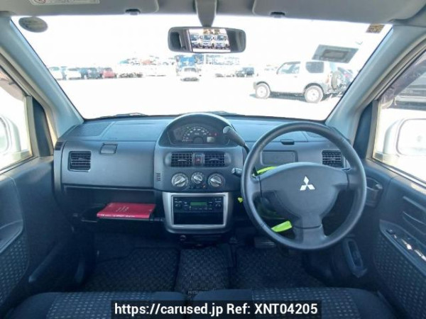 Used 2006 AT mitsubishi ek-wagon H81W Image[16]