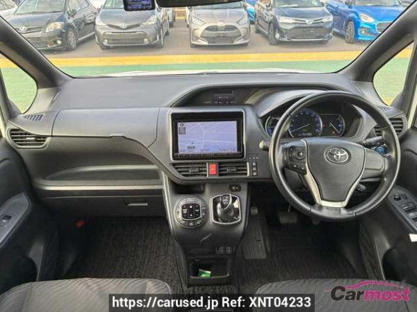 Used 2014 CVT toyota voxy ZWR80 Image[11]