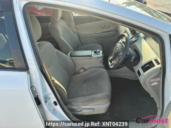 Used 2014 CVT toyota prius-alpha ZVW41 Image[17]