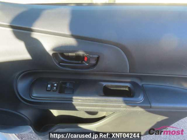 Used 2020 CVT toyota aqua NHP10 Image[15]