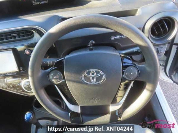 Used 2020 CVT toyota aqua NHP10 Image[16]