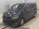 Toyota Voxy ZWR80G