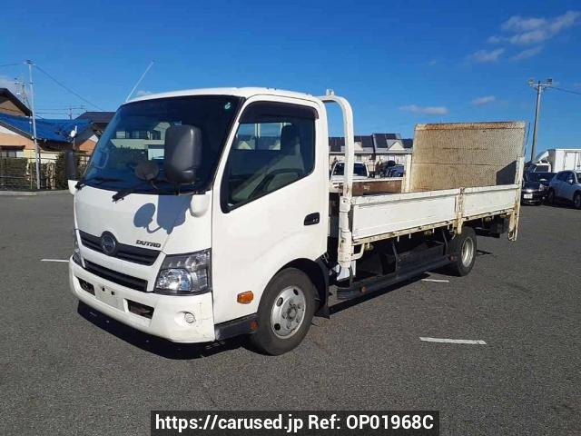 2016 Hino DUTRO XZU720M