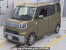 Daihatsu Wake LA700S