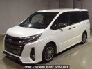 Toyota Noah ZWR80W