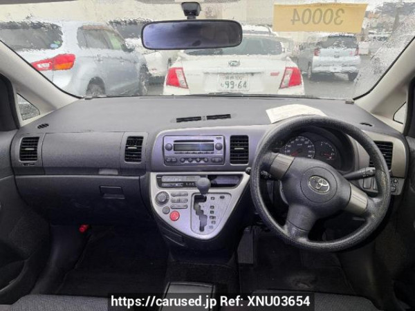 Used 2003 AT toyota wish ZNE10G Image[11]