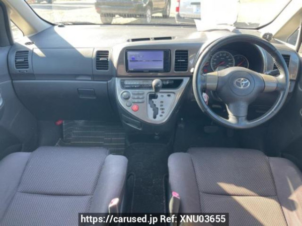 Used 2005 AT toyota wish ZNE10G Image[20]