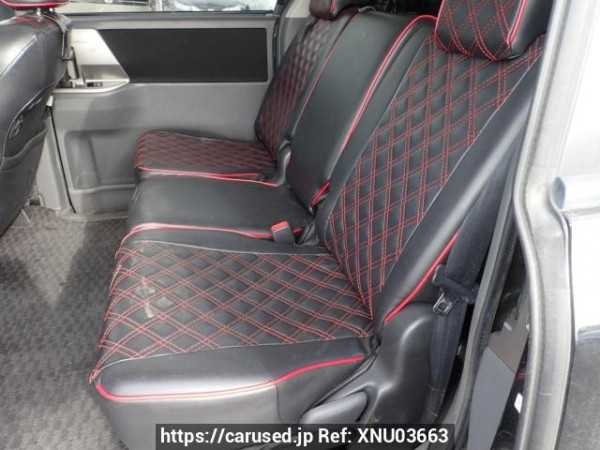 Used 2007 AT toyota noah ZRR70W Image[12]