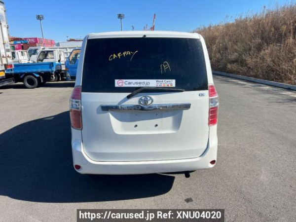Used 2007 AT toyota noah ZRR75G Image[5]