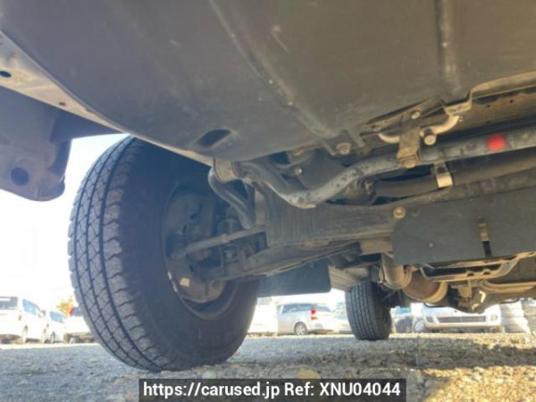 Used 2004 MT toyota hiace-van TRH102V Image[32]