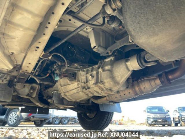 Used 2004 MT toyota hiace-van TRH102V Image[36]