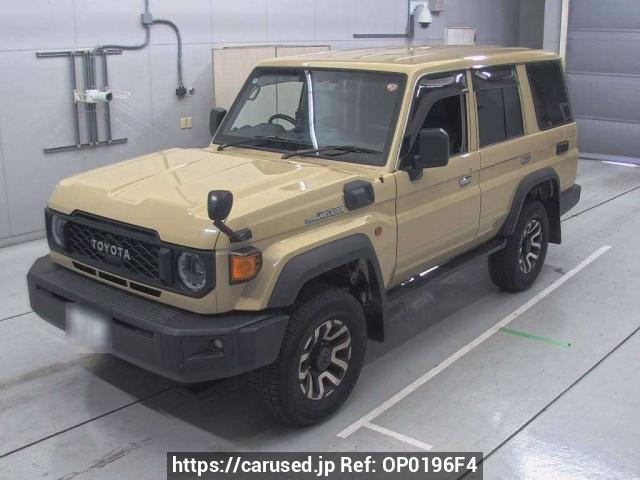 2024 Toyota Land Cruiser 70 GDJ76W