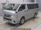 Toyota Hiace Van KDH206V