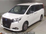 Used 2016 AT toyota esquire ZWR80G Image[0]