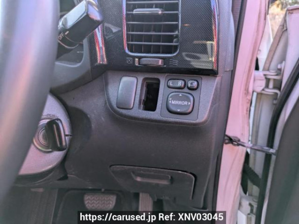 Used 2005 AT toyota wish ZNE10G Image[26]