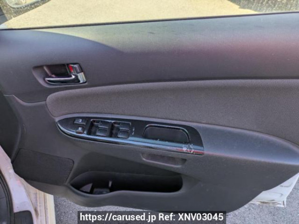 Used 2005 AT toyota wish ZNE10G Image[28]