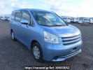 Toyota Noah ZRR70G