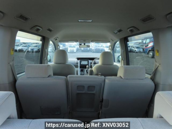 Used 2009 AT toyota noah ZRR70G Image[9]