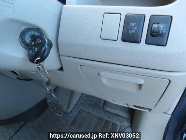 Used 2009 AT toyota noah ZRR70G Image[34]