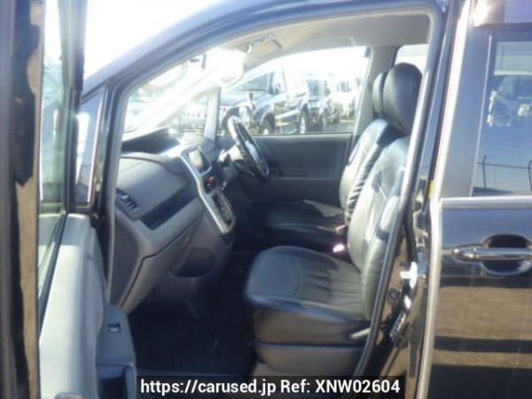 Used 2008 AT toyota noah ZRR70G Image[12]