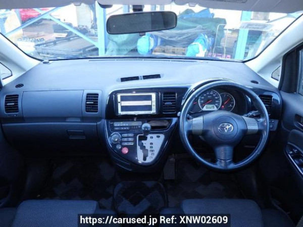 Used 2005 AT toyota wish ZNE10G Image[19]