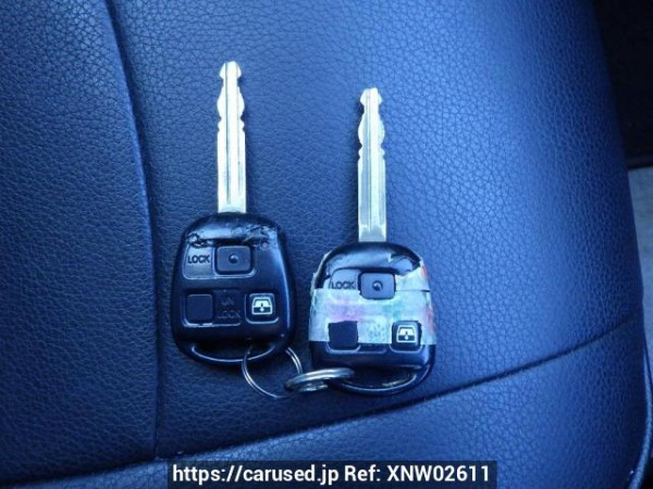 Used 2003 AT toyota hilux-surf RZN215W Image[31]