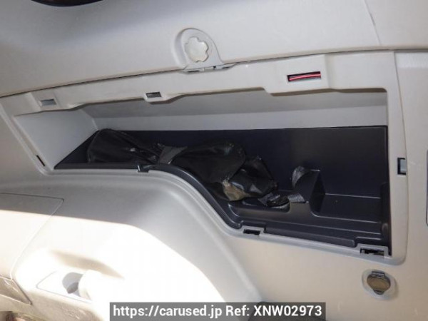 Used 2003 AT toyota hilux-surf RZN215W Image[43]