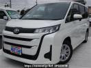 Toyota Noah MZRA90W