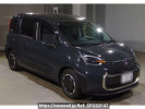 Toyota Sienta MXPL10G
