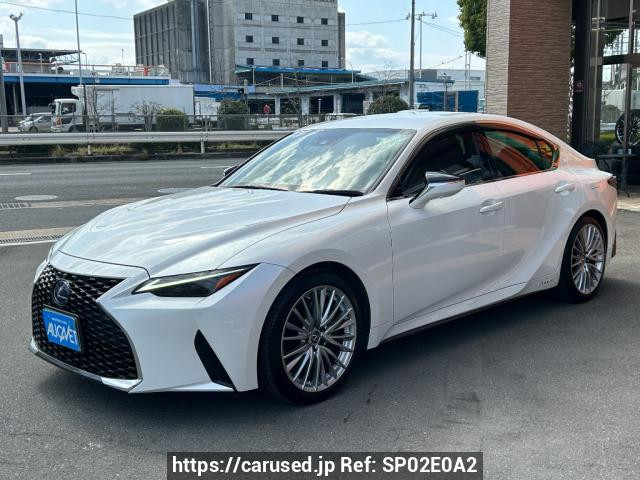 2021 Lexus IS AVE30