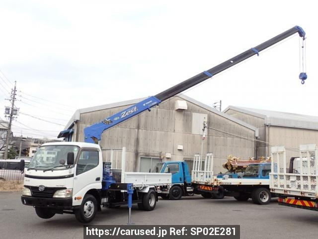 2011 Hino DUTRO XZU344M