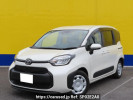 Toyota Sienta MXPC10G