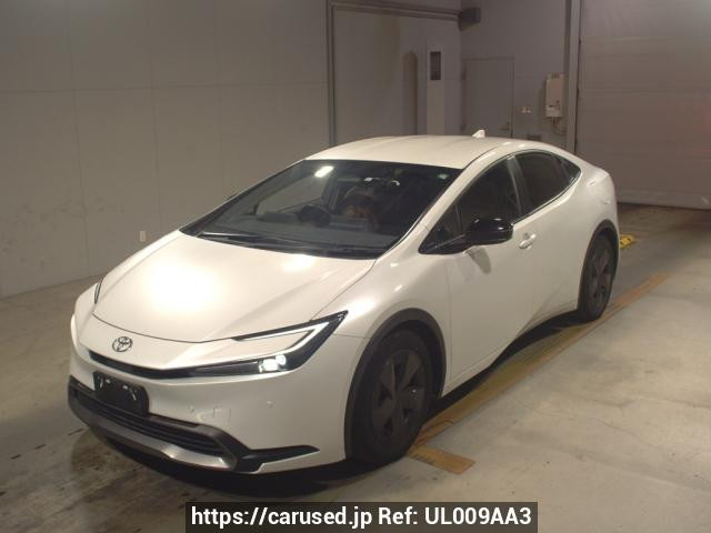 2023 Toyota Prius ZVW60