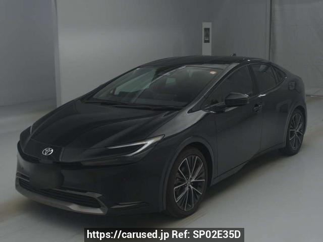 2025 Toyota Prius MXWH60