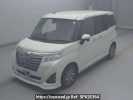 Toyota Roomy M900A