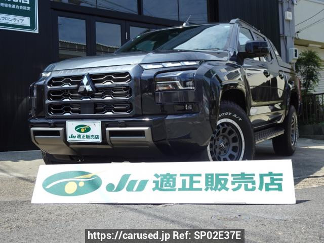 2024 Mitsubishi Triton LC2T